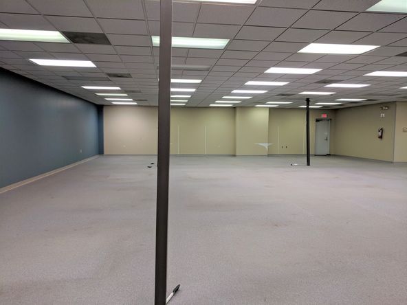 901 West Main Street, El Paso, IL 61738